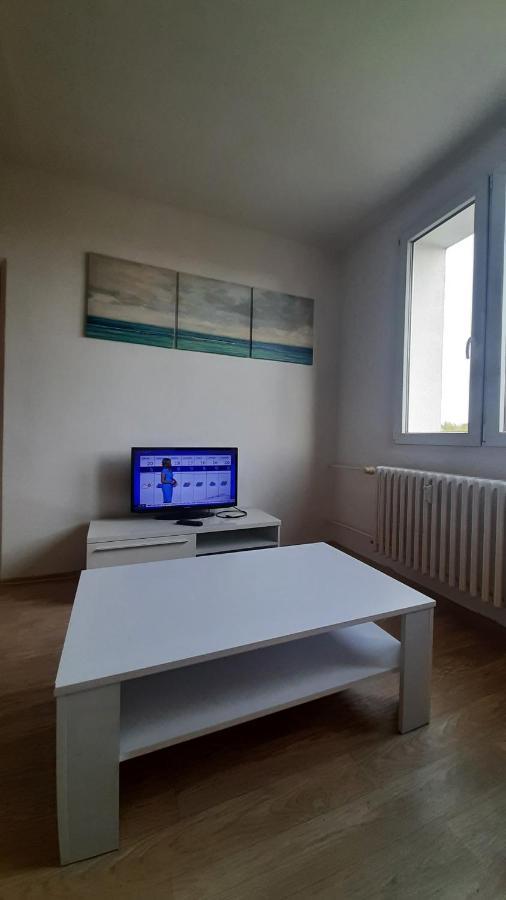 Apartment Kamyk Prague Exterior photo